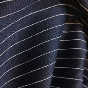 Костюмная ткань тёмно-синяя в полоску, 